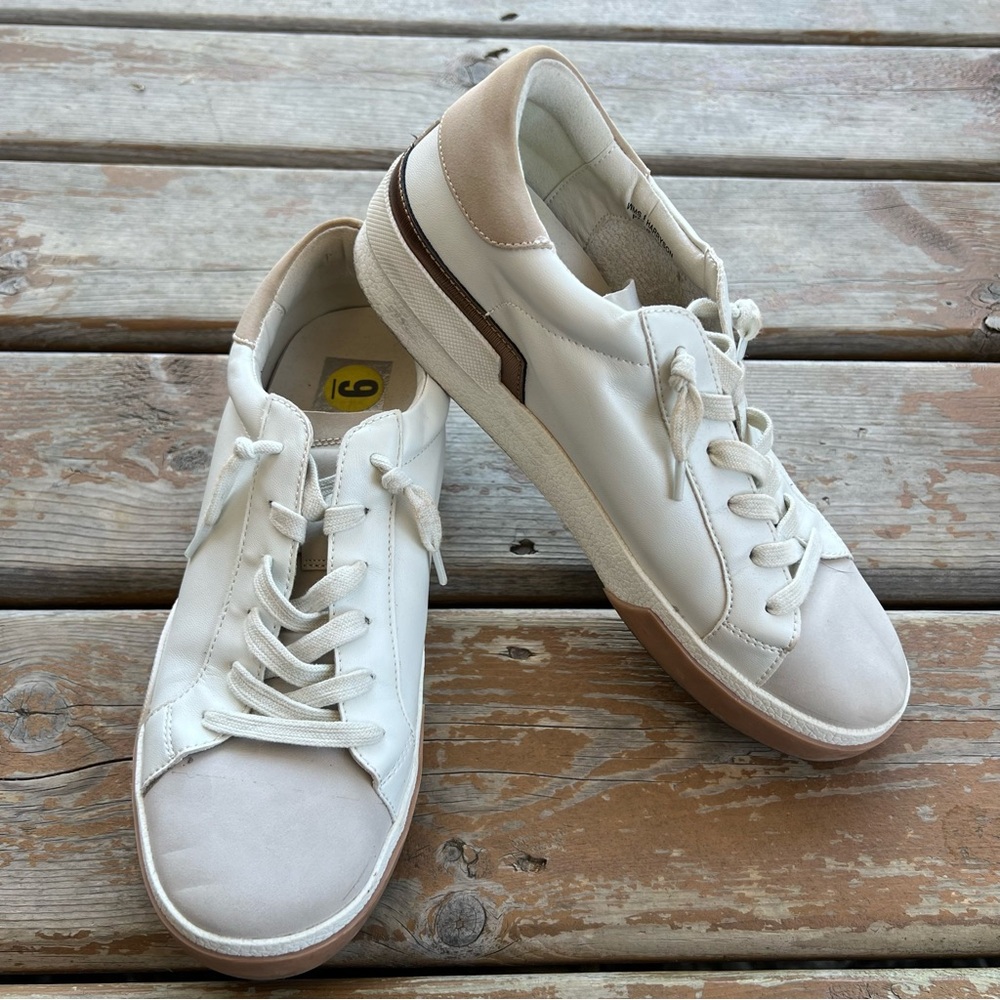 Dolce Vita Slip On Sneakers - Harryson Style - Size 9